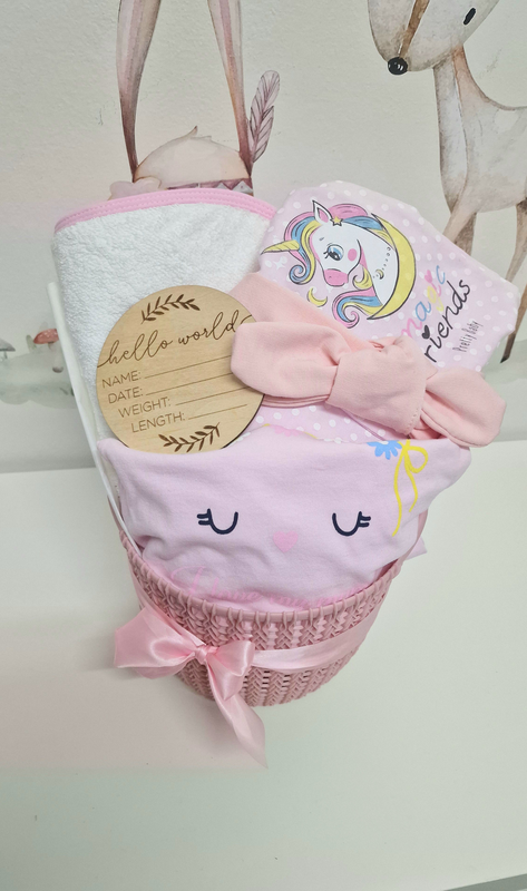 Amelia gift box (1-3 months), , medium-null