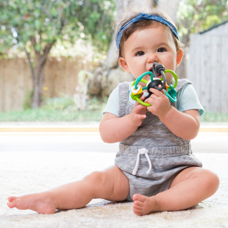 Infantino shake & teethe flexible rattle ball, , medium-null
