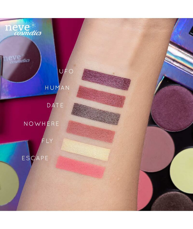 Blush in pod escape, , medium-null