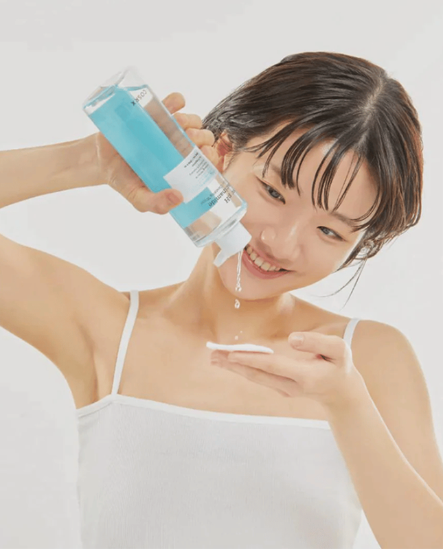 Low ph niacinamide micellar cleansing water, , medium-null