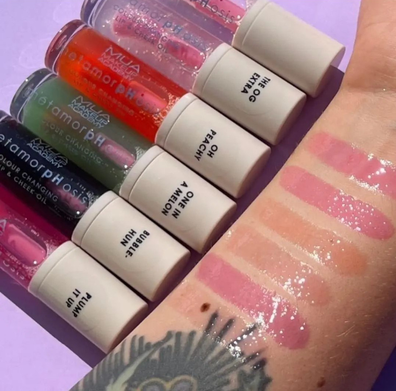 Mua lip & cheek oil one in a melon-null