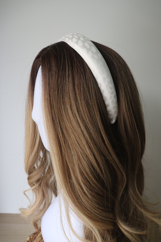 Product image: Veloura padded headband, , medium-null