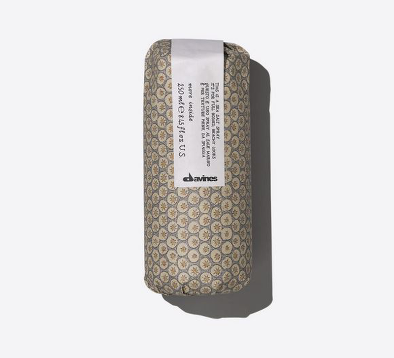 Sea salt spray-null