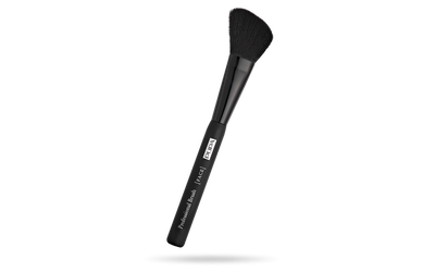 Pupa angled blusher brush, , medium