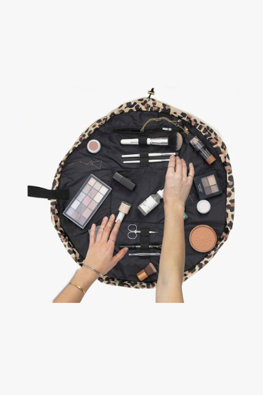 Open flat makeup bag leopard print, , medium-null