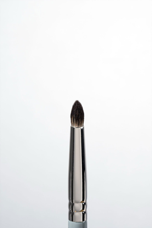 Product image: Precision detail brush synthetic hair m17, , medium-null