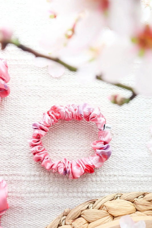 Victoria xxs scrunchie, , medium-null