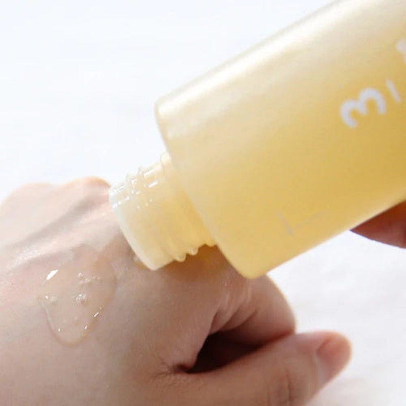 Product image: Numbuzin - no.3 super glowing Essence toner 200 ml-null