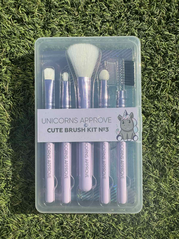 Cute brush kit, , medium image number null