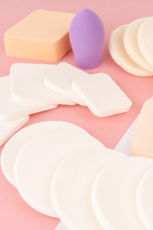 Assorted makeup sponges, , medium-null