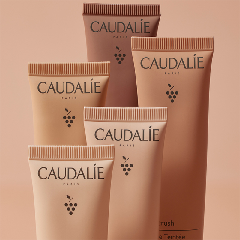 Caudalie vinocrush skin tint &ndash; natural tone corrector with hyaluronic acid-null