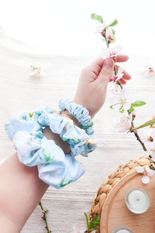 Francesca xxs scrunchie, , medium-null