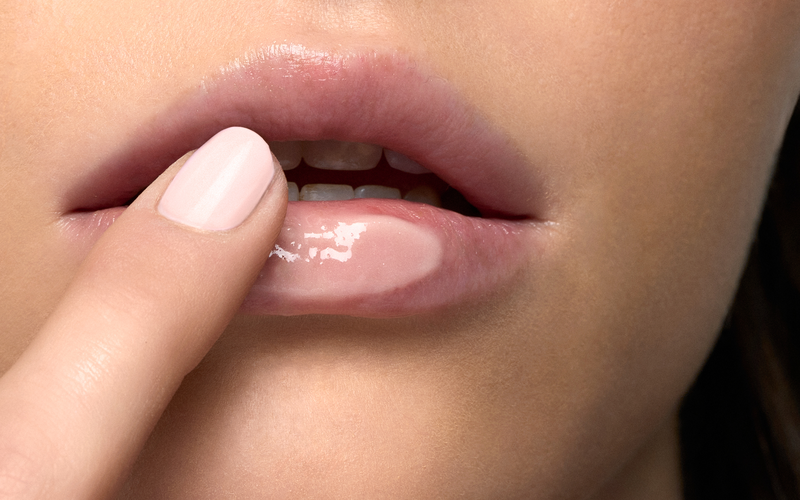Pleasure lip peeling - lip peel treatment-null