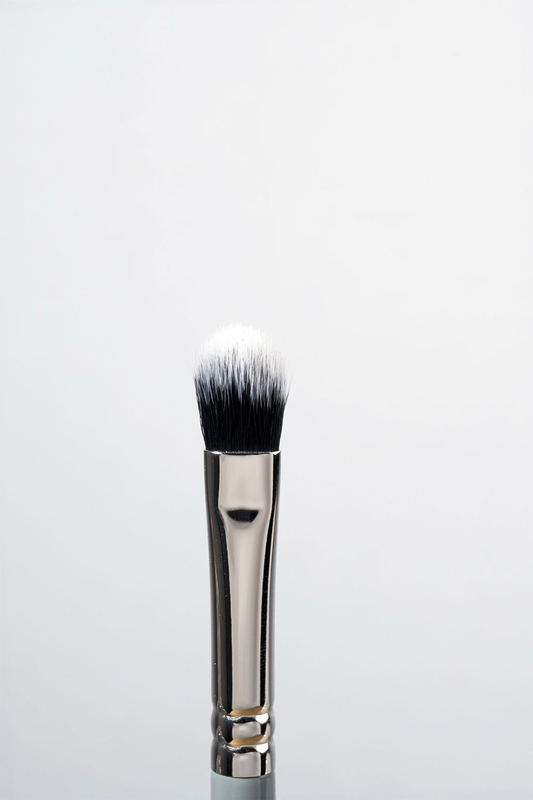 Fluffy eye brush synthetic hair m11, , medium-null