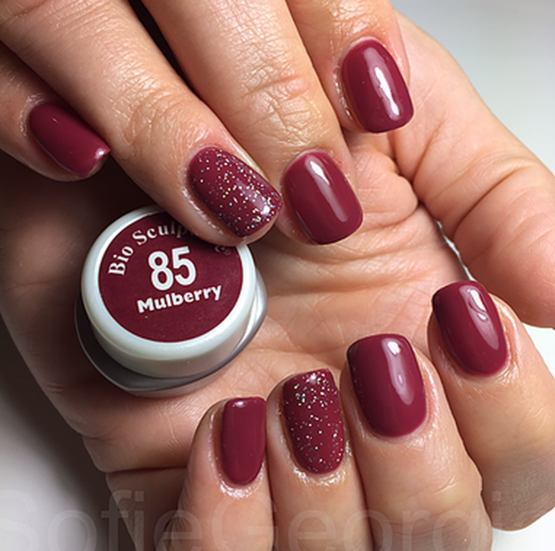 Product image: No.85 Mulberry Nail Polish, , medium-null