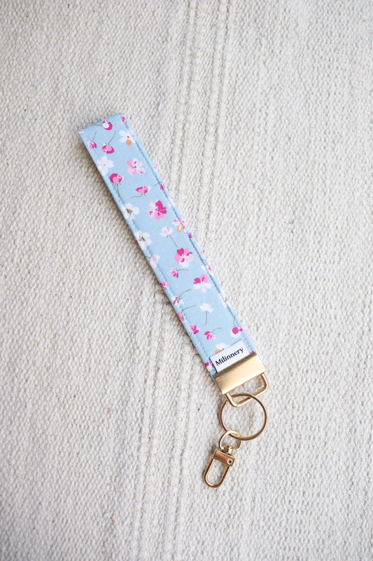 Xenia keychain, , medium-null