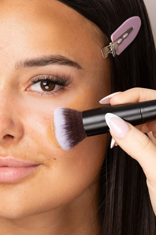 Product image: No. 2 buffing foundation brush, , medium-null