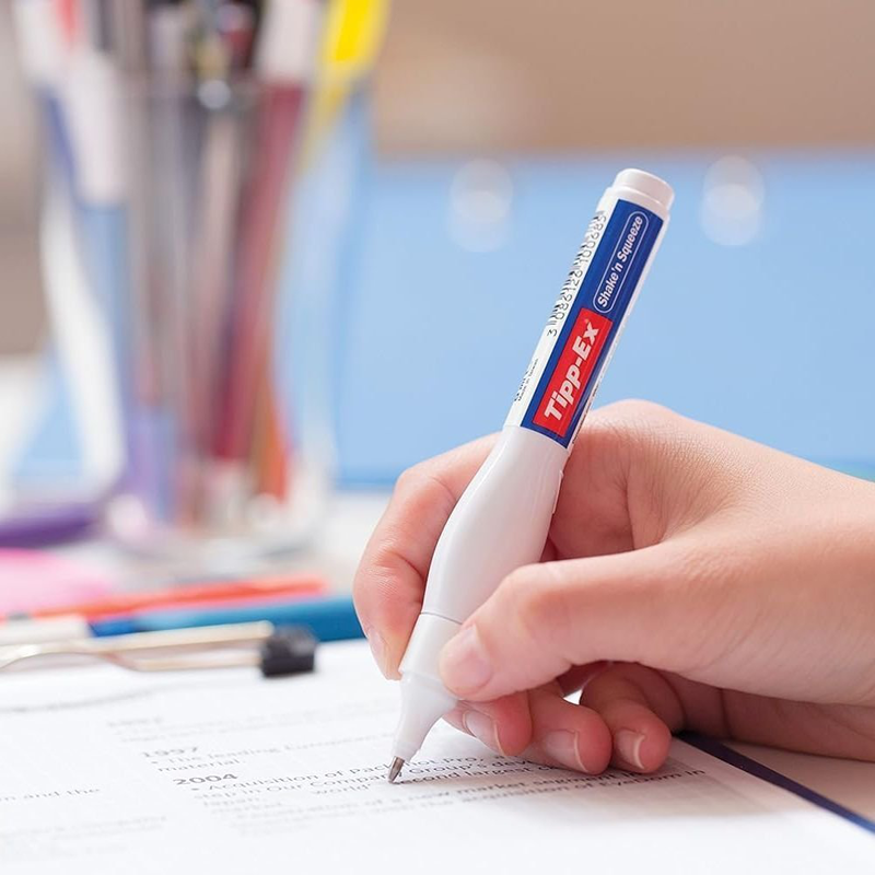 Tipp-ex shake&rsquo;n squeeze &delta;&iota;&omicron;&rho;&theta;&omega;&tau;&iota;&kappa;ό &sigma;&tau;&upsilon;&lambda;ό 8 ml &mu;&epsilon; &mu;&alpha;&lambda;&alpha;&kappa;ό &sigma;ώ&mu;&alpha; &gamma;&iota;&alpha; &epsilon;&lambda;&epsilon;&gamma;&chi;ό&mu;&epsilon;&nu;&eta; &rho;&omicron;ή, , medium-null