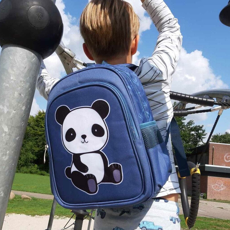 Backpack: panda-null