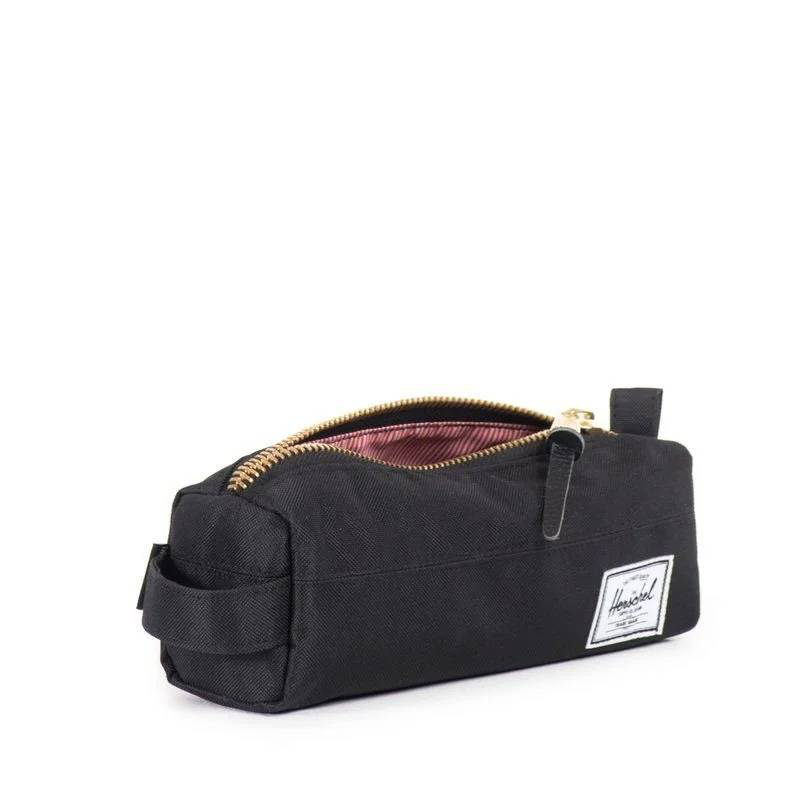 Herschel settlement pencil case image number null