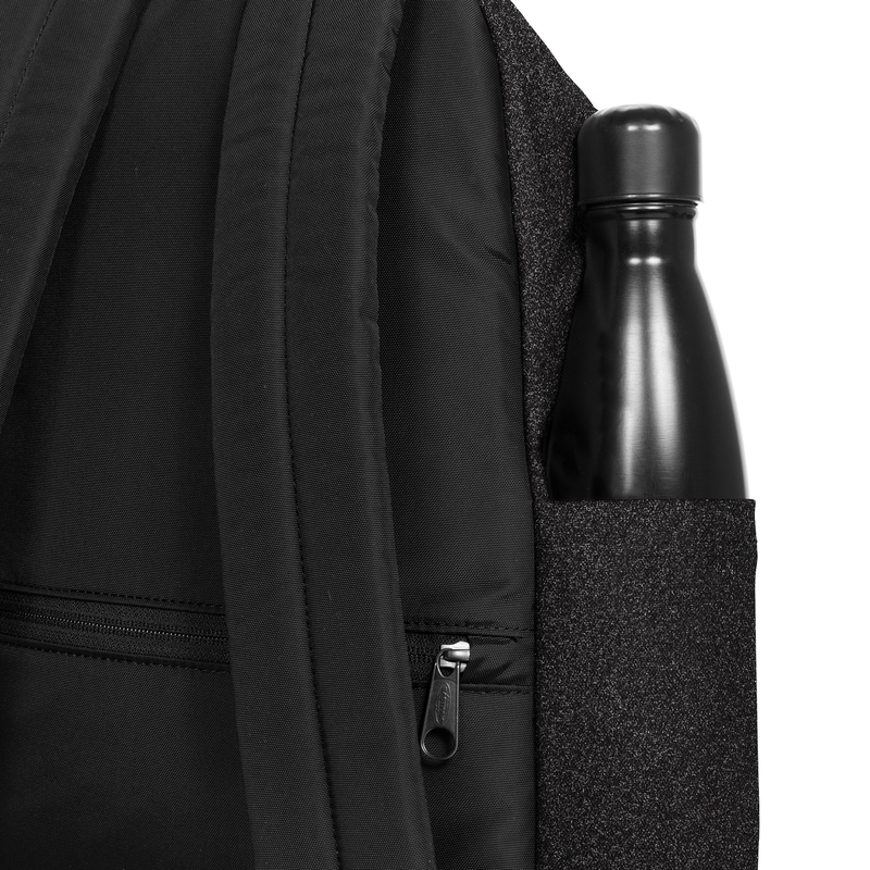 Day pak'r spark black-null