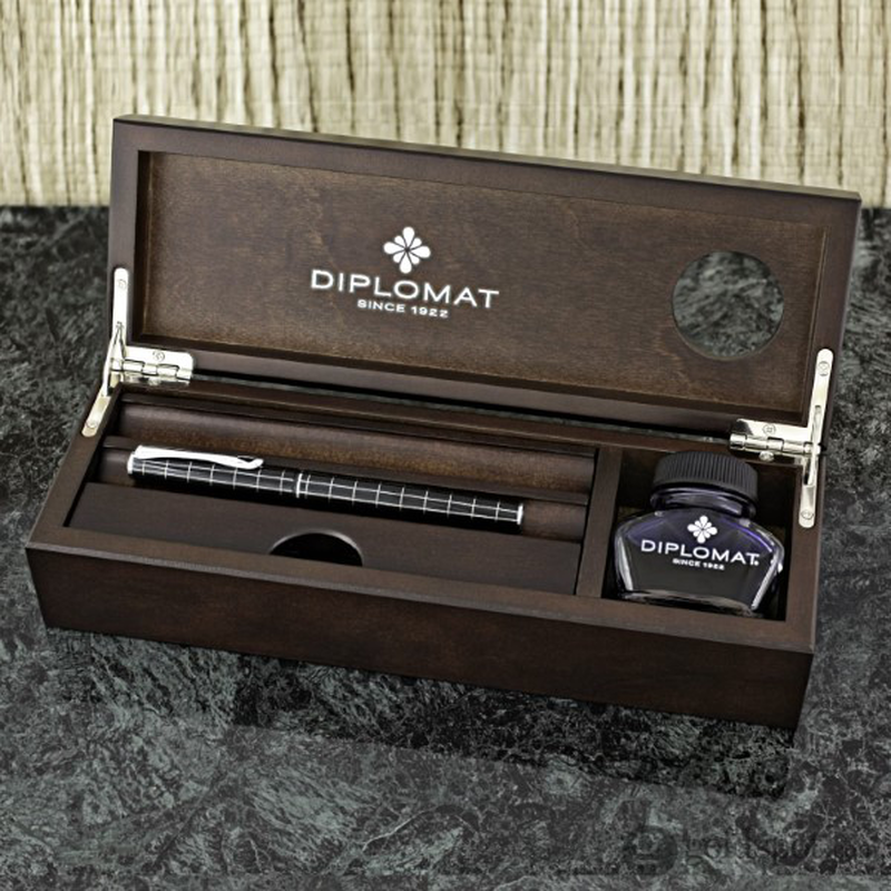 Product image: Diplomat wooden desk equipment wenge with ink pot, , medium-null