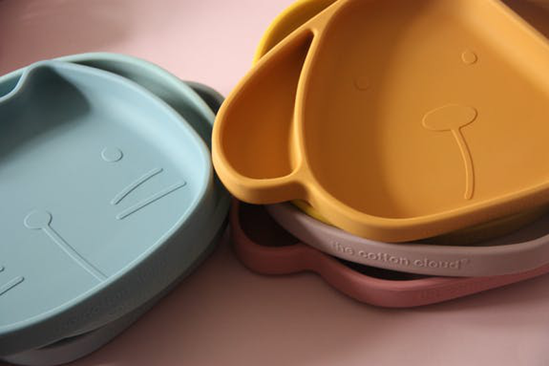 Milo silicone plate with suction cup image number null