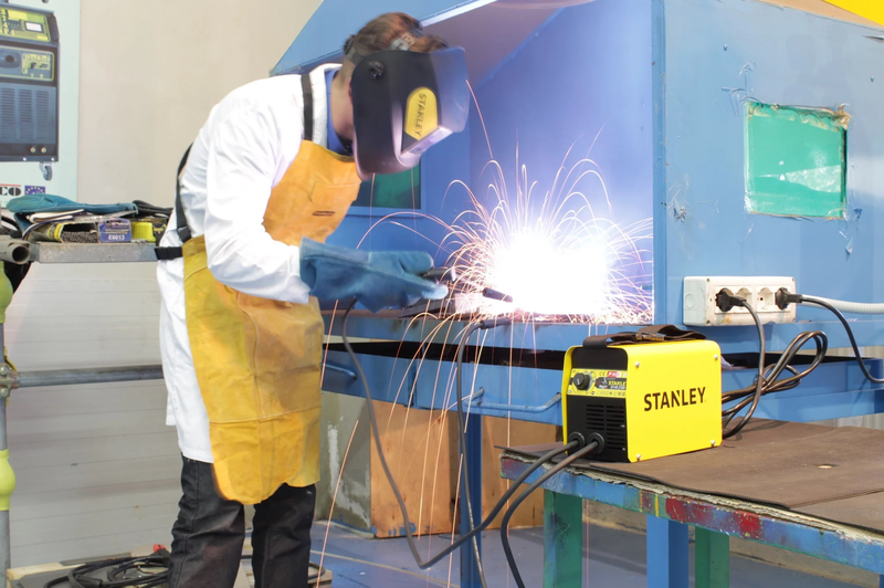 Stanley star 7000 kit inverter welder 200a, , medium image number null
