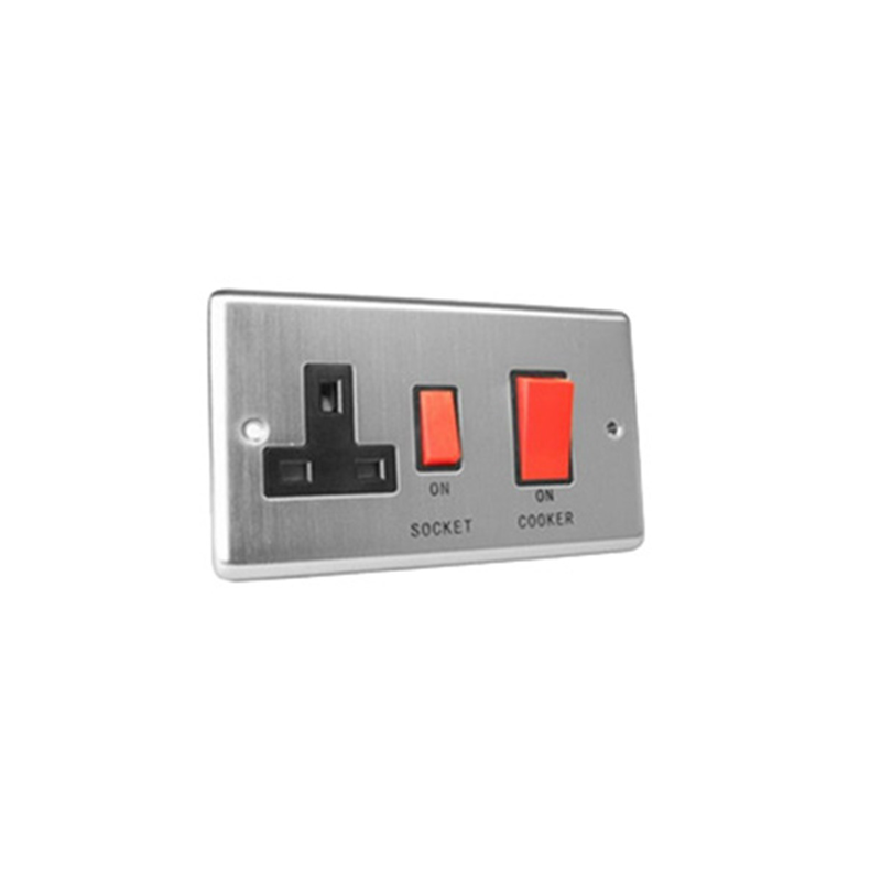 Kitchen wall switch 45a with socket 13a silver and black image number null