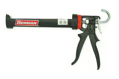 Caulking gun (070100), , medium