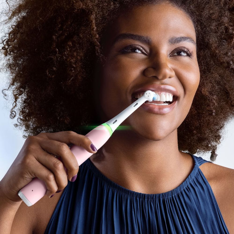 Product image: Oral-b io series 3 επαναφορτιζόμενη ηλεκτρική οδοντόβουρτσα magnetic με 3 λειτουργίες καθαρισμού & έξυπνο αισθητήρα πίεσης, ροζ, , medium-null