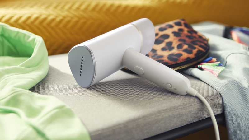 Philips 1000 series sth1010/10 hand garment steamer 1000w with tank 85ml, , medium-null