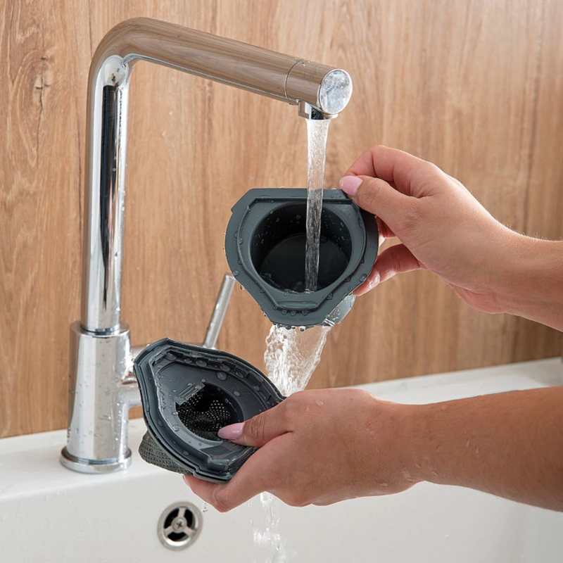 Izzy typhoon rechargeable handheld vacuum 14.8v 25 min 500ml black, , medium-null