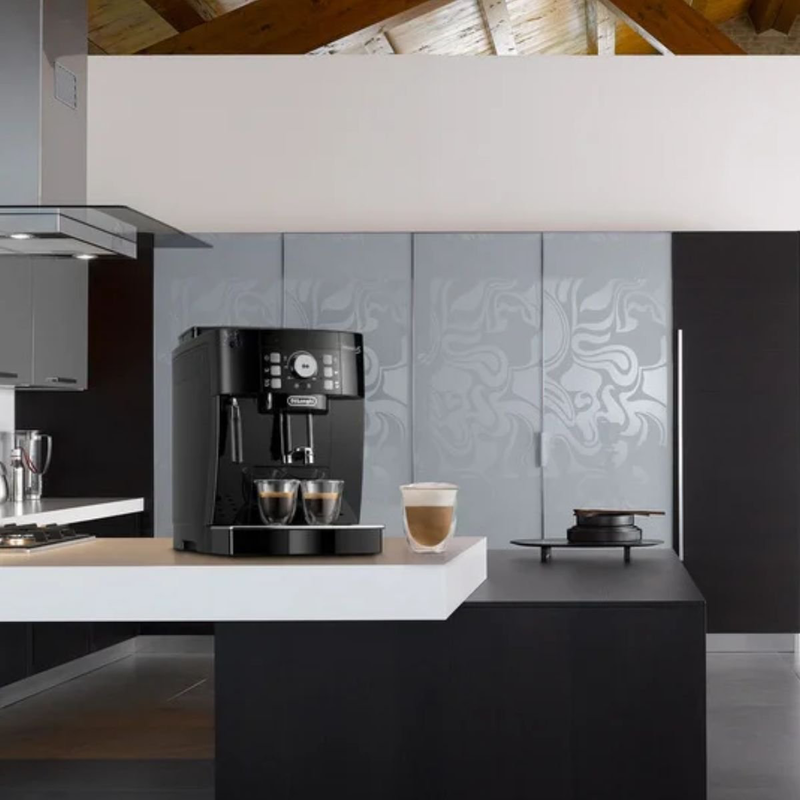 Delonghi magnifica s &alpha;&upsilon;&tau;ό&mu;&alpha;&tau;&eta; &mu;&eta;&chi;&alpha;&nu;ή espresso &mu;&epsilon; &mu;ύ&lambda;&omicron; ά&lambda;&epsilon;&sigma;&eta;&sigmaf; 15bar ecam12.123.b &mu;&alpha;ύ&rho;&omicron;-null