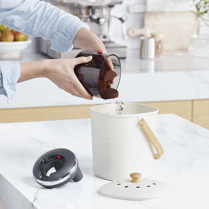 Sage the puck sucker-null