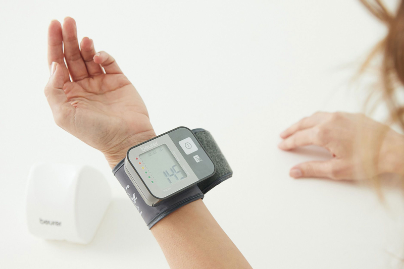 Beurer bc27 wrist blood pressure monitor, , medium-null