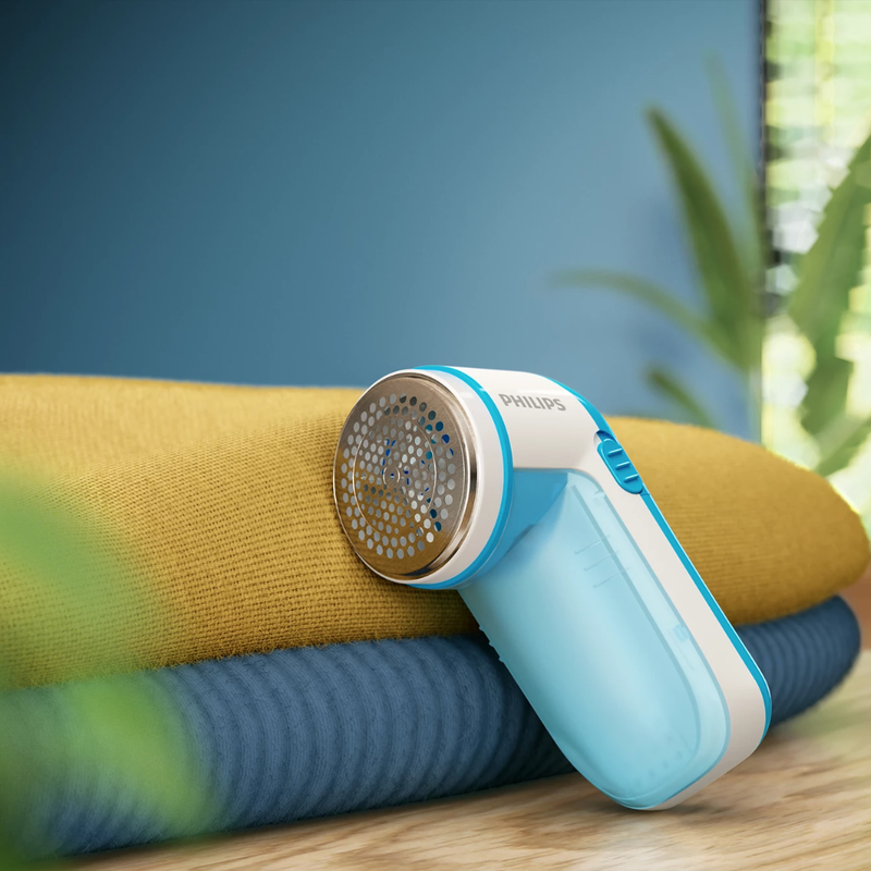 Product image: Philips αποχνουδωτής ρούχων με μπαταρίες & βουρτσάκι καθαρισμού gc026/00, , medium-null