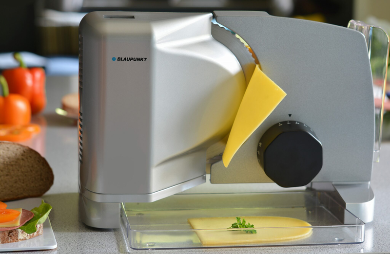 Product image: Blaupunkt electric food slicer with blade 17cm 200w fms501, , medium-null