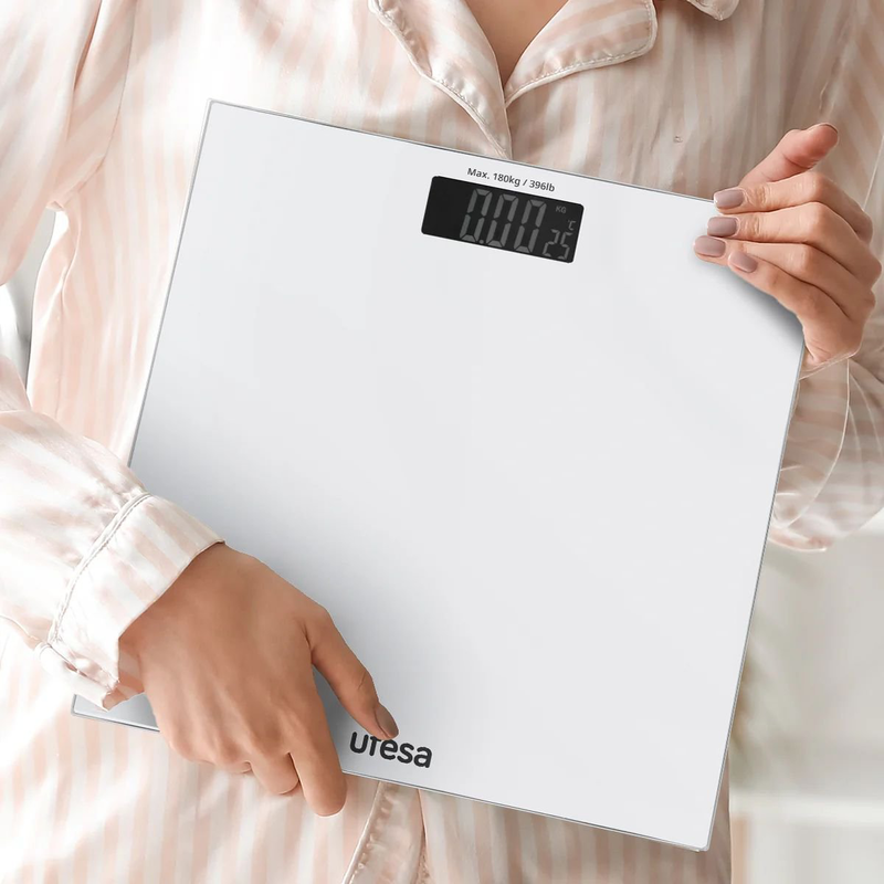 Ufesa basel &psi;&eta;&phi;&iota;&alpha;&kappa;ή &zeta;&upsilon;&gamma;&alpha;&rho;&iota;ά &mu;&pi;ά&nu;&iota;&omicron;&upsilon; &mu;&epsilon; lcd &omicron;&theta;ό&nu;&eta;, &alpha;&kappa;&rho;ί&beta;&epsilon;&iota;&alpha; 50gr & &mu;έ&gamma;&iota;&sigma;&tau;&omicron; &beta;ά&rho;&omicron;&sigmaf; 180kg &lambda;&epsilon;&upsilon;&kappa;ό, , medium-null