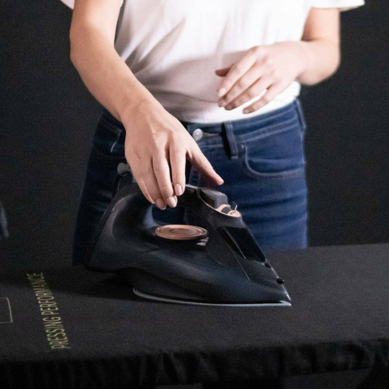 Ufesa pv1100c steam iron 2400w with ceramic plate-null