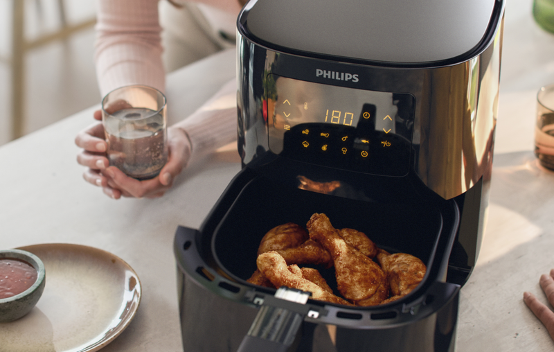 Philips Air fryer 4.1l 3000 series hd9252/70-null