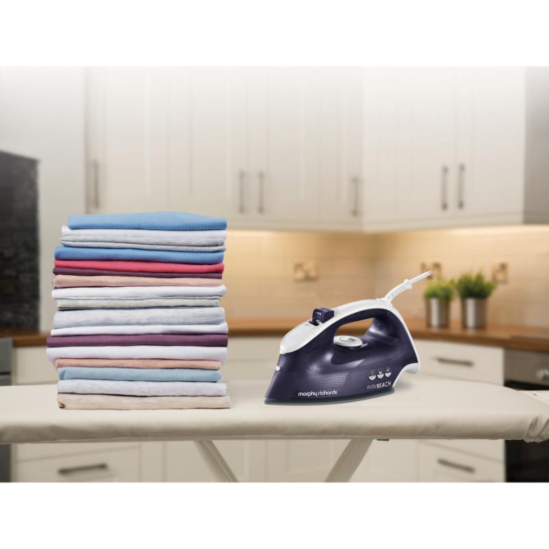 Morphy richards easyreach 300285 steam iron 2400w, , medium-null
