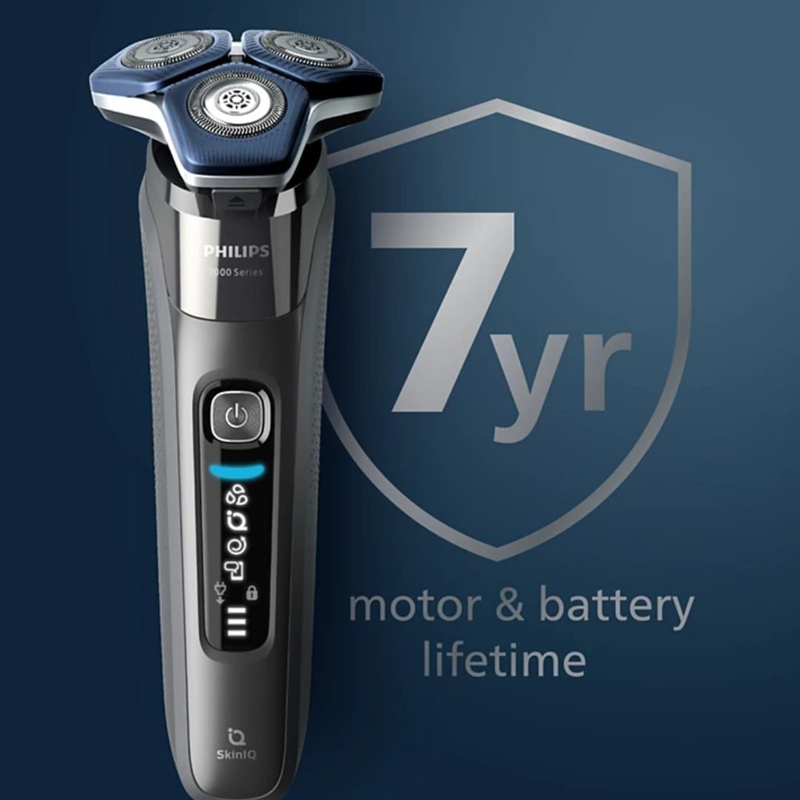 Product image: Philips series 7000 επαναφορτιζόμενη περιστρεφόμενη ξυριστική μηχανή προσώπου με κεφαλές, τεχνολογία skiniq, αισθητήρα ανίχνευσης πυκνότητας, αυτοακονιζόμενες λεπίδες 360-d, bluetooth & έως 60 λεπτά χρόνο λειτουργίας s7882/55, , medium-null
