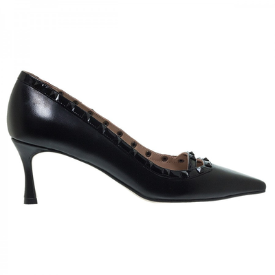 Mourtzi, Black, medium