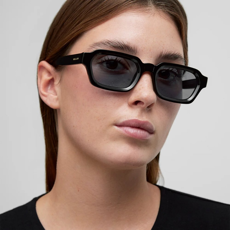 Meller tana unisex polaroid &gamma;&upsilon;&alpha;&lambda;&iota;ά &eta;&lambda;ί&omicron;&upsilon; &mu;&epsilon; &mu;&alpha;ύ&rho;&omicron; &kappa;&omicron;&kappa;&kappa;ά&lambda;&iota;&nu;&omicron; &sigma;&kappa;&epsilon;&lambda;&epsilon;&tau;ό &kappa;&alpha;&iota; &mu;&pi;&lambda;έ &phi;&alpha;&kappa;ό tan-tutsea, black sea-null