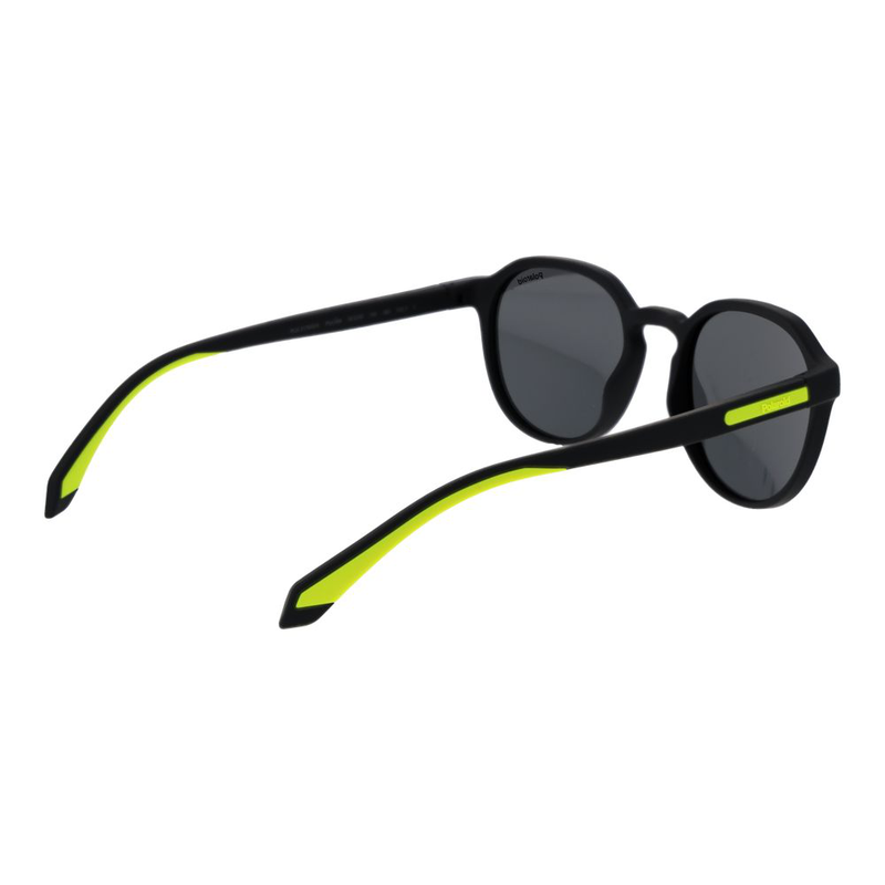 Black polycarbonate sunglasses-null