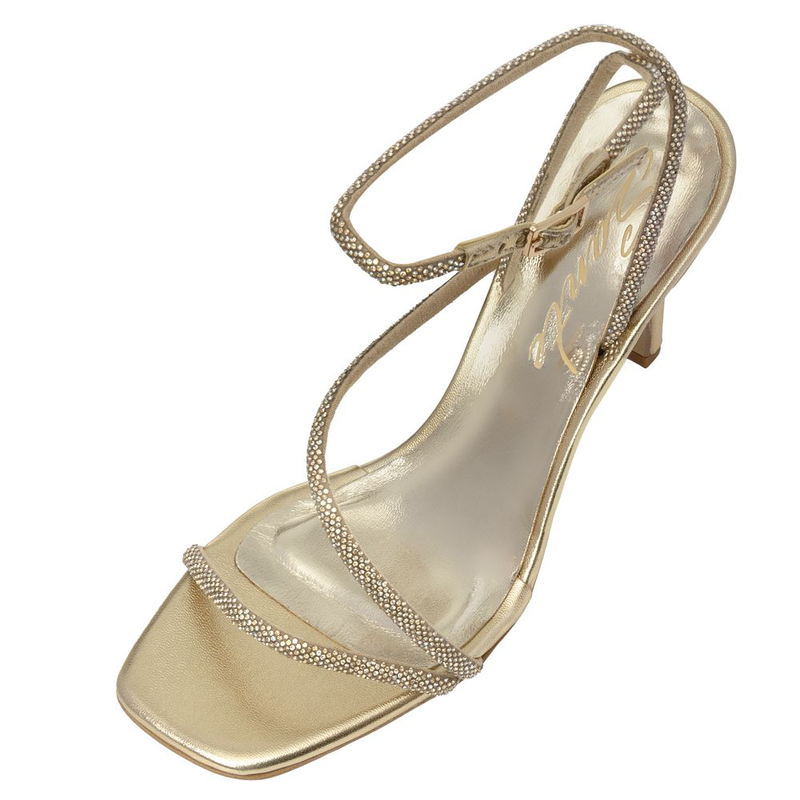 Sante sandals image number null