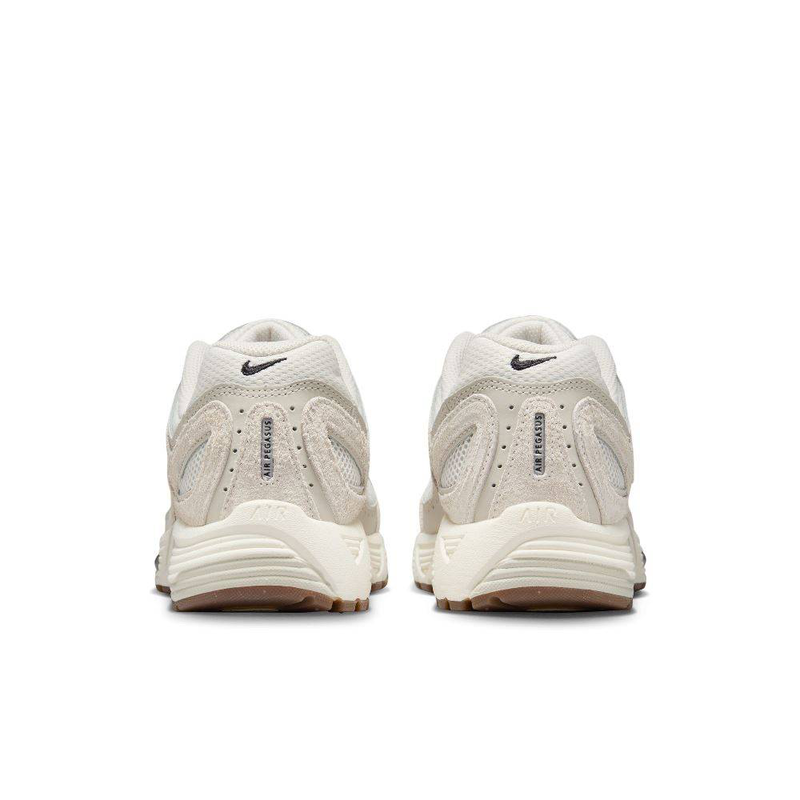 Unisex Air pegasus 2005 image number null