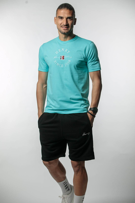 Product image: Henry round neck flag logo-null