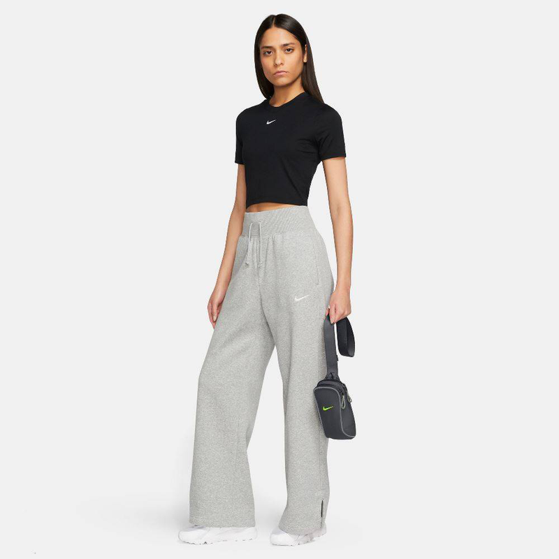 Sportswear essential crossbody image number null